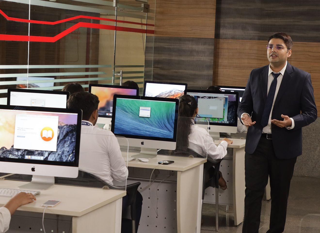 Global Curriculum Aligned with Industry Needs