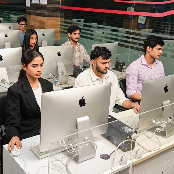 Hands-on learning with real-world exposure for B.Tech UI/UX students at KRMU