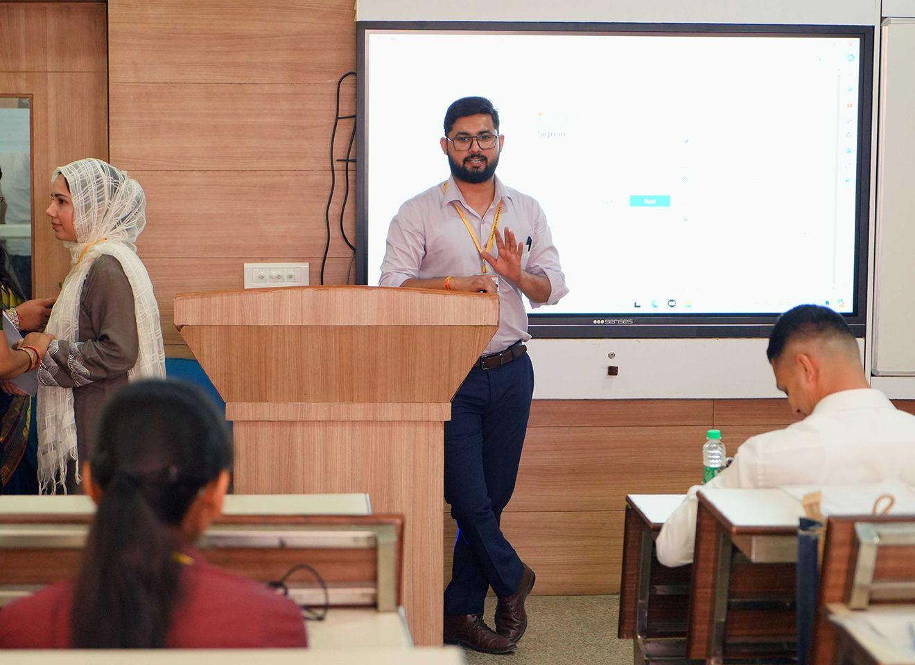Project-Based Learning & Guest Lectures
