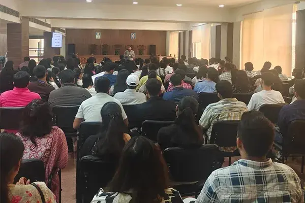 Training Session on “How To Make Memorials and Essentials Of Mooting”