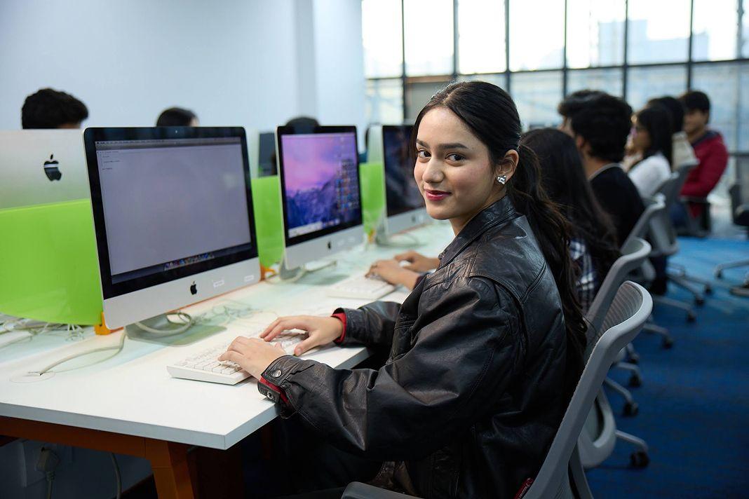 Collaborative Solutions Lab where cross-school teams tackle real challenges at KRMU