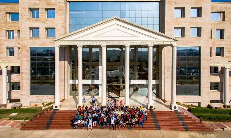 What Importance Do Mentoring The Mentors Hold For The Quality Of An Educational Institute?